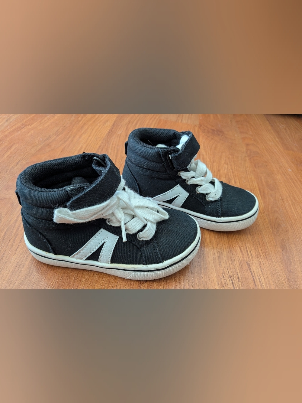 George High Top Sneakers Black & White US 11